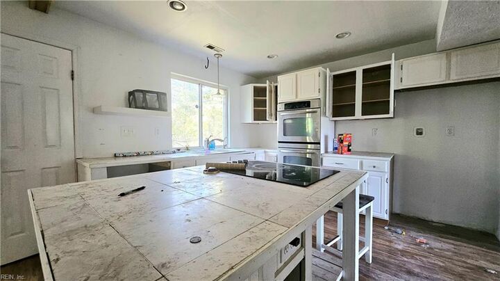 Property Photo:  145 Alaric Dr  VA 23664 