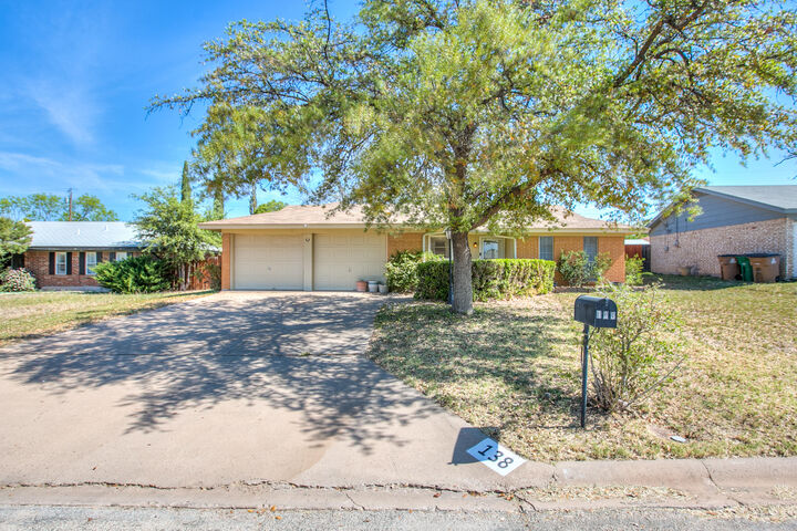 Property Photo:  138 Norwood Drive  TX 76903 