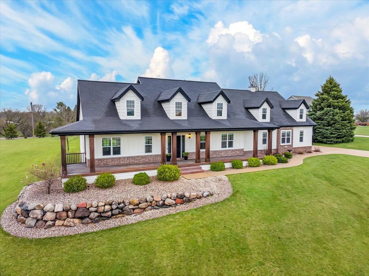 Property Photo:  6210 Amethyst Drive  WI 53597 