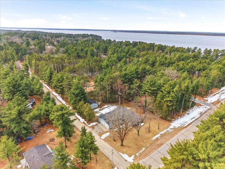 Property Photo:  2077 Blackhawk Street  WI 53934 