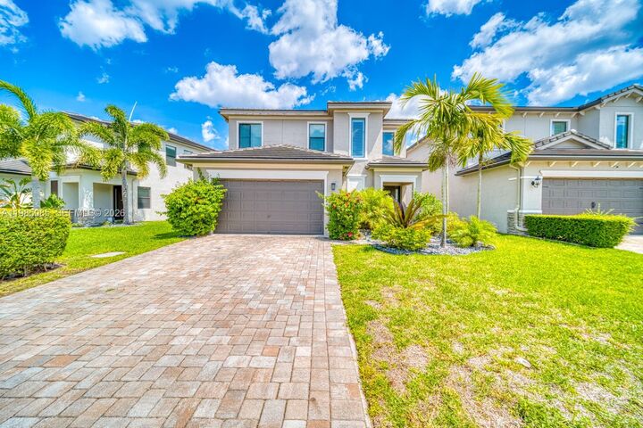 Property Photo:  6114 Yerba Buena Ct  FL 33467 