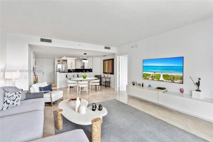 Property Photo:  3400 SW 27th Ave 1604  FL 33133 