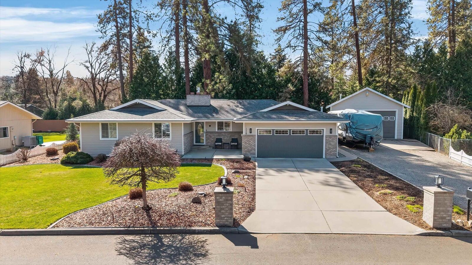 Property Photo:  1118 E Eastview Dr  WA 99208 