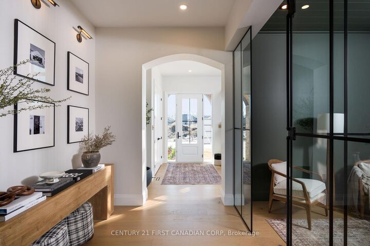 Photo de la propriété: Lot 32 Upper West Avenue ON N6K 0J2