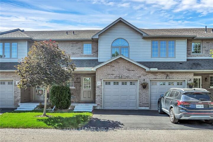 40 Braemar Avenue 30 — photo 1