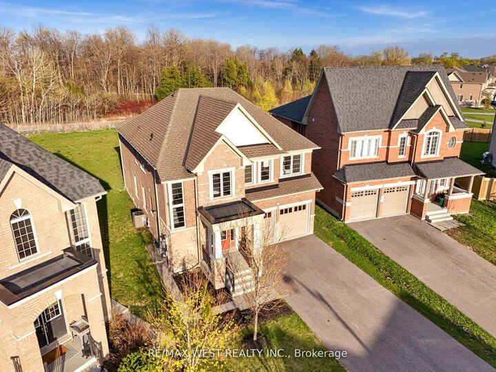 2485 Bandsman Crescent — photo 1