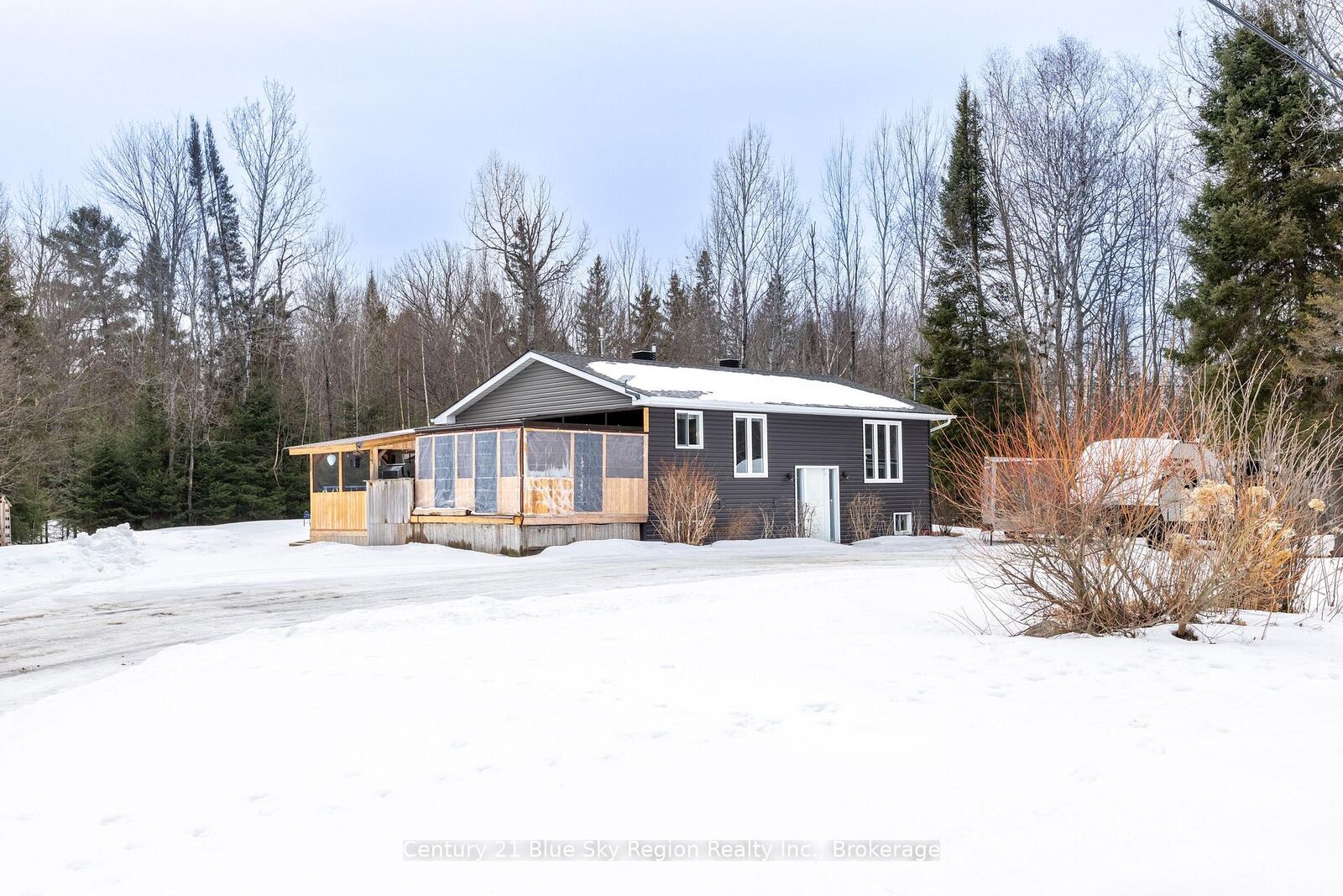 Property Photo: 229 Lindquist Line ON P0H 1Z0