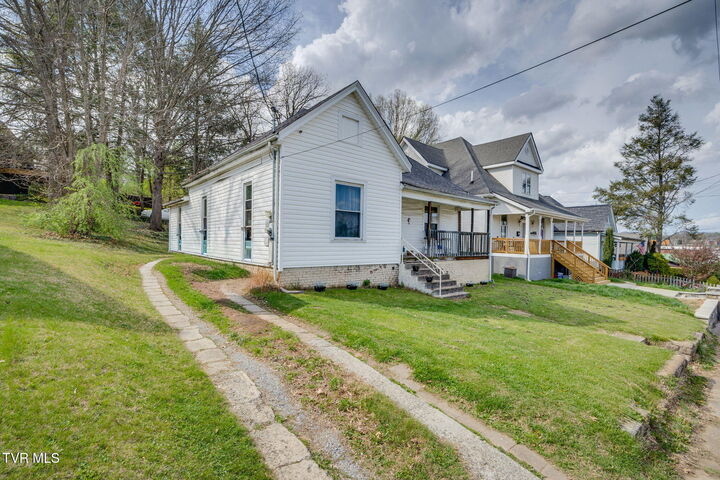 Property Photo: 610 Holston Avenue TN 37620