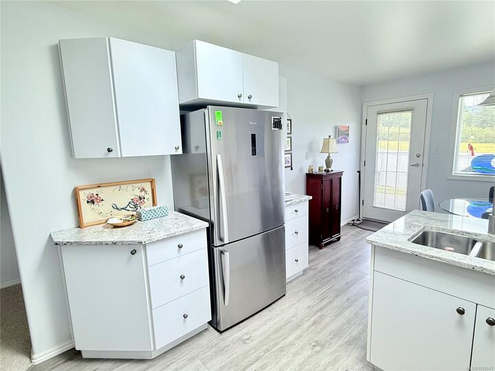 Property Photo: 6111 Sayward Rd #4 BC V9L 5J4