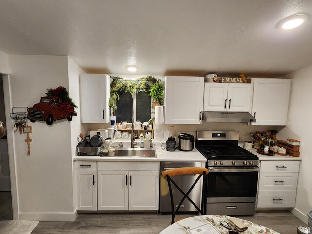 Property Photo: 61 W Sunset Dr N UT 84041