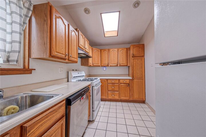 Property Photo:  513 Catherine St  PA 15601 