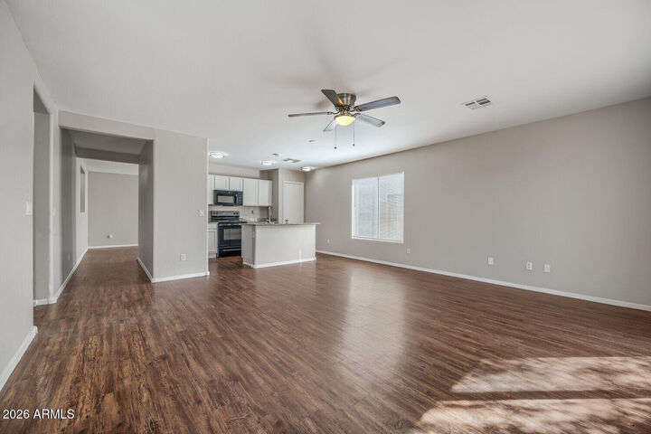 Property Photo:  2895 E Mineral Park Road  AZ 85143 