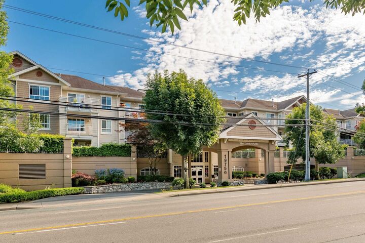 19750 64 Avenue 213 — photo 1