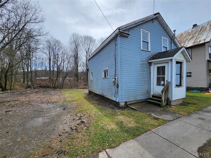 Property Photo:  8 Center Street  NY 13101 