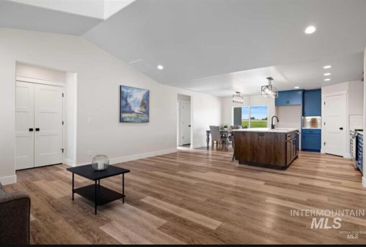 Property Photo: 1509 Tverdy Lane ID 83316