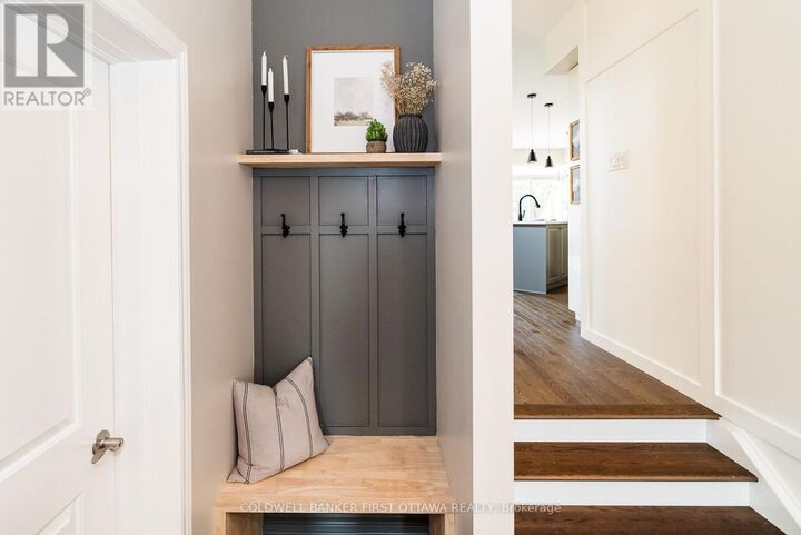 Property Photo:  63 Napoleon Street  ON K7C 2X4 