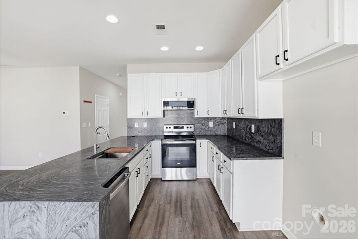 Property Photo:  2095 Shady Pond Drive  SC 29710 