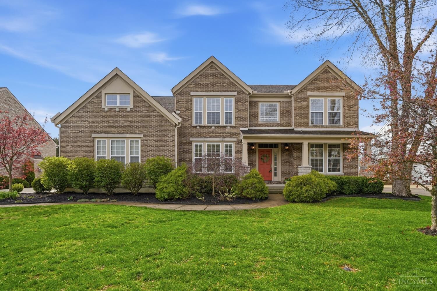 Property Photo:  949 E Legendary Run  OH 45245 