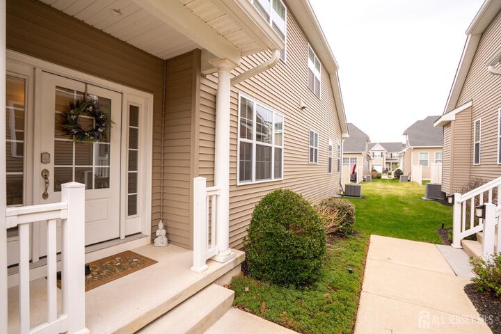 Property Photo:  10 Traditions Place  NJ 08331 