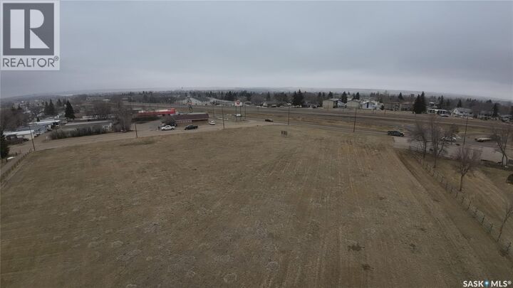 Property Photo:  301 North Service Road W  SK S9H 0K6 