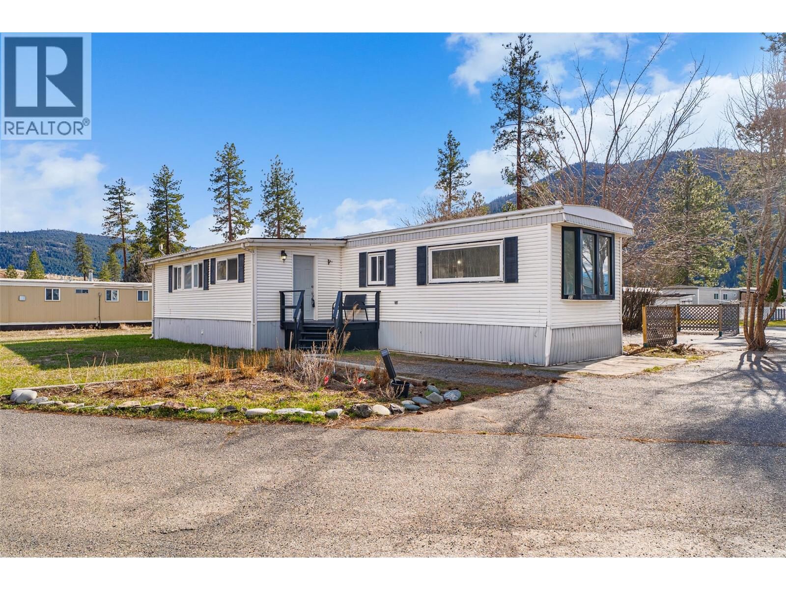 Property Photo:  254 Highway 8 Highway 33  BC V1K 1M7 