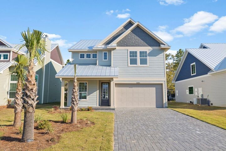Property Photo:  2015 W Hewett Road  FL 32459 