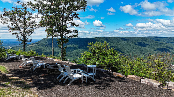 Property Photo:  205 Poplar Bend  TN 37347 