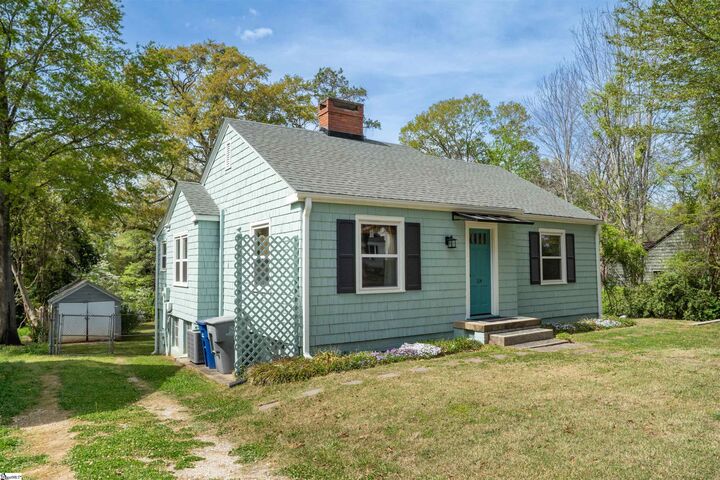 Property Photo:  114 White Oak Street  SC 29301 