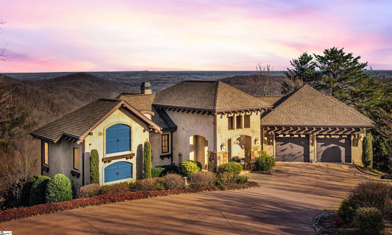 Property Photo:  209 Craggy Rock Lane  SC 29356 