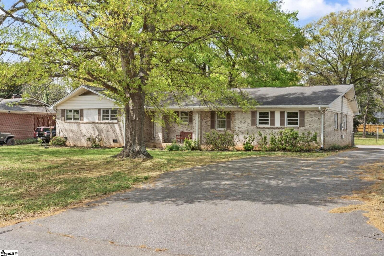 Property Photo:  310 Rosewood Circle  SC 29662 