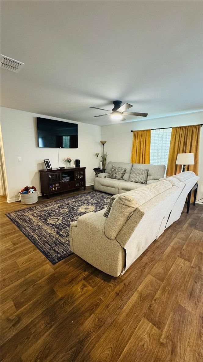 Property Photo:  58 Autumns Wood Drive  GA 31525 