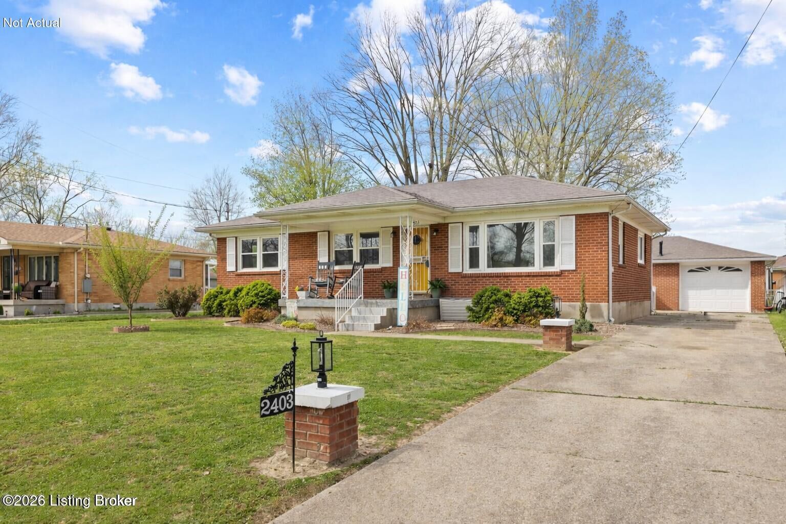 Property Photo:  2403 Omaha Ln  KY 40216 