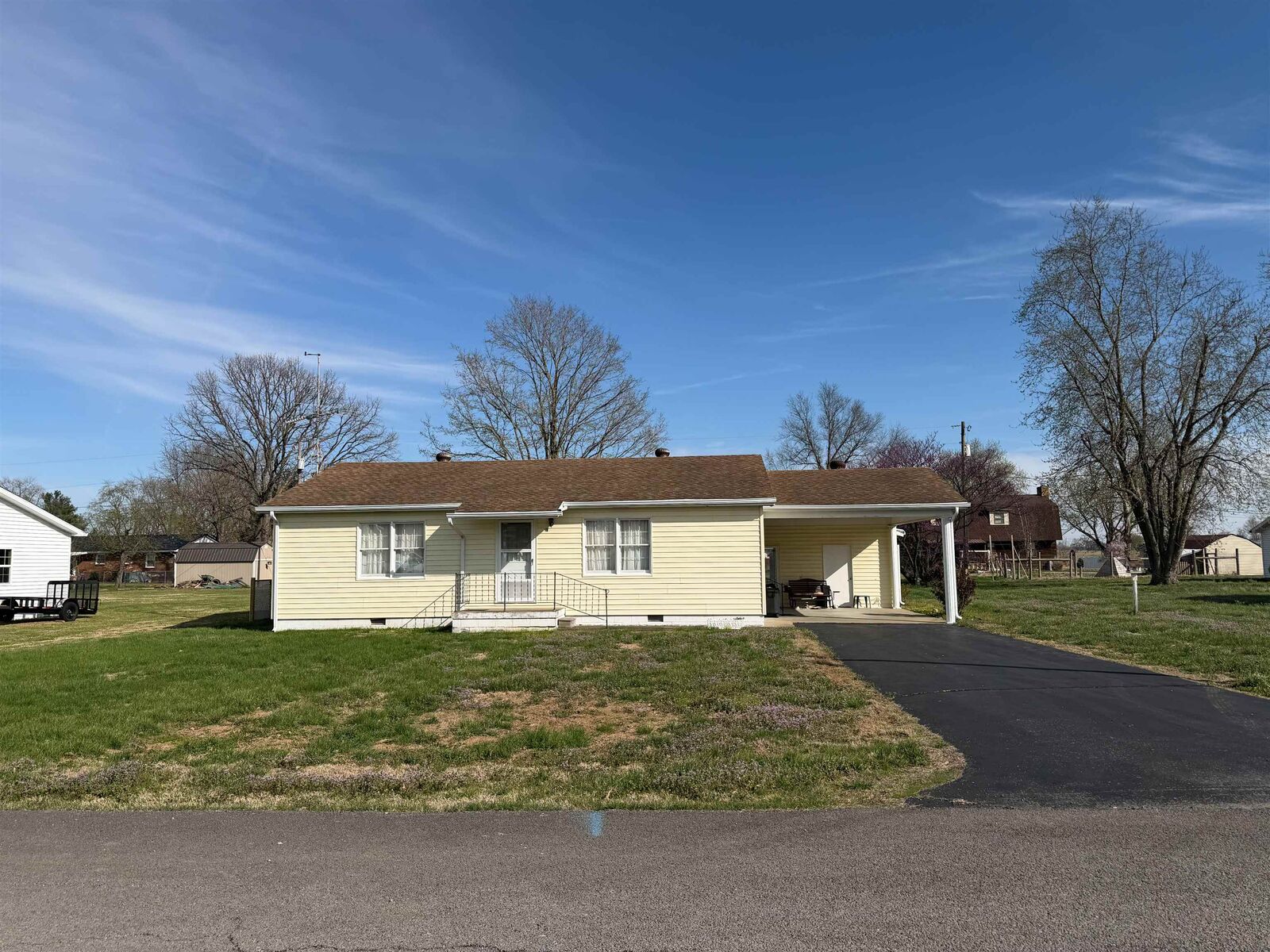 Property Photo:  36 Poplar Street  KY 42459 