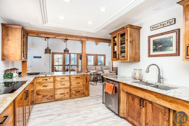 Property Photo:  2060/ 2080 E Strawberry Point Rd  UT 84762 