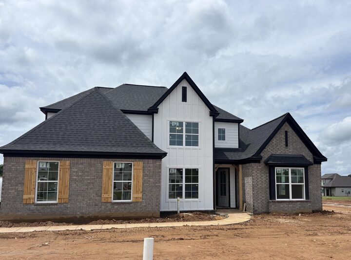 Property Photo: 340 Wirt Rd TN 38060-3387