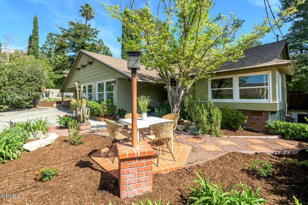 Property Photo:  4920 Lowell Avenue  CA 91214 