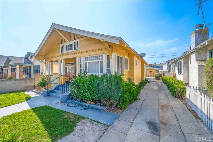 Property Photo:  134 E 56th  CA 90011 