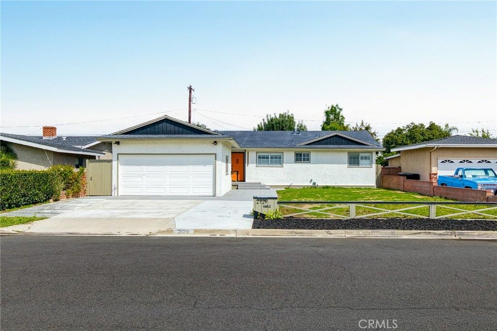 Property Photo:  2129 W Harle  CA 92804 
