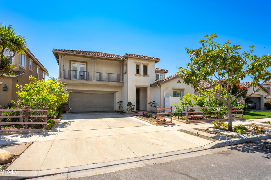 Property Photo:  3554 Dunkirk Drive  CA 93035 