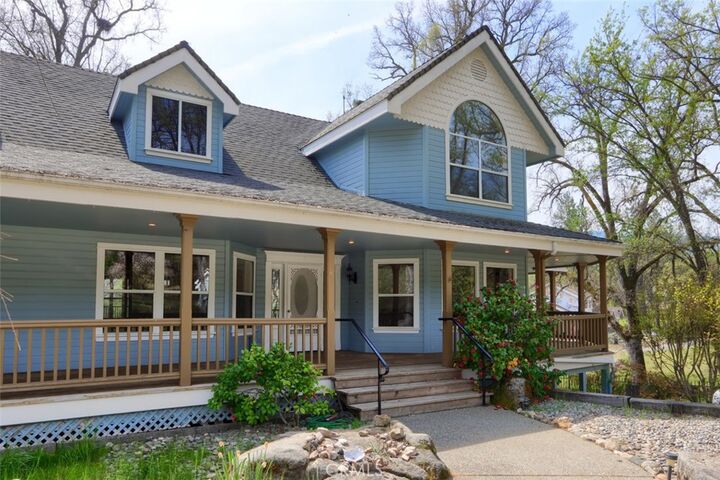 Property Photo:  46580 Vista Del Rio  CA 93644 