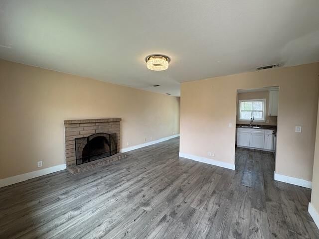 Property Photo:  6815 Duckling Way  CA 95842 