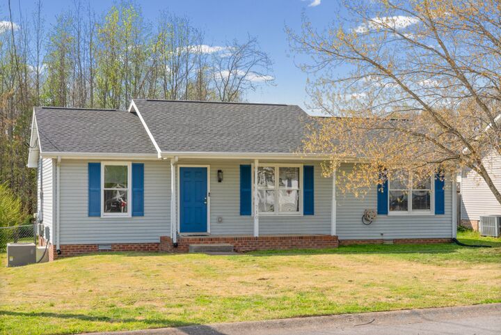 Property Photo: 710 Donna Ct TN 37042