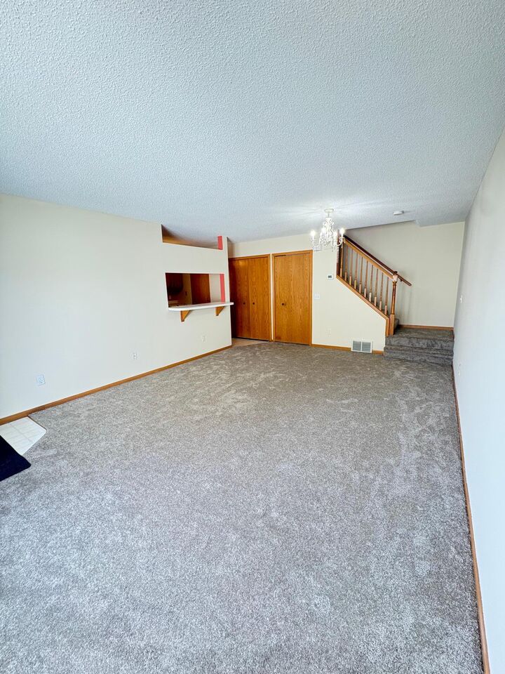 Property Photo:  14748 Excelsior Lane 10  MN 55124 