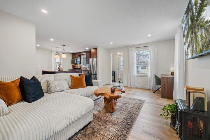 Property Photo: 617 10th Avenue W MN 56308