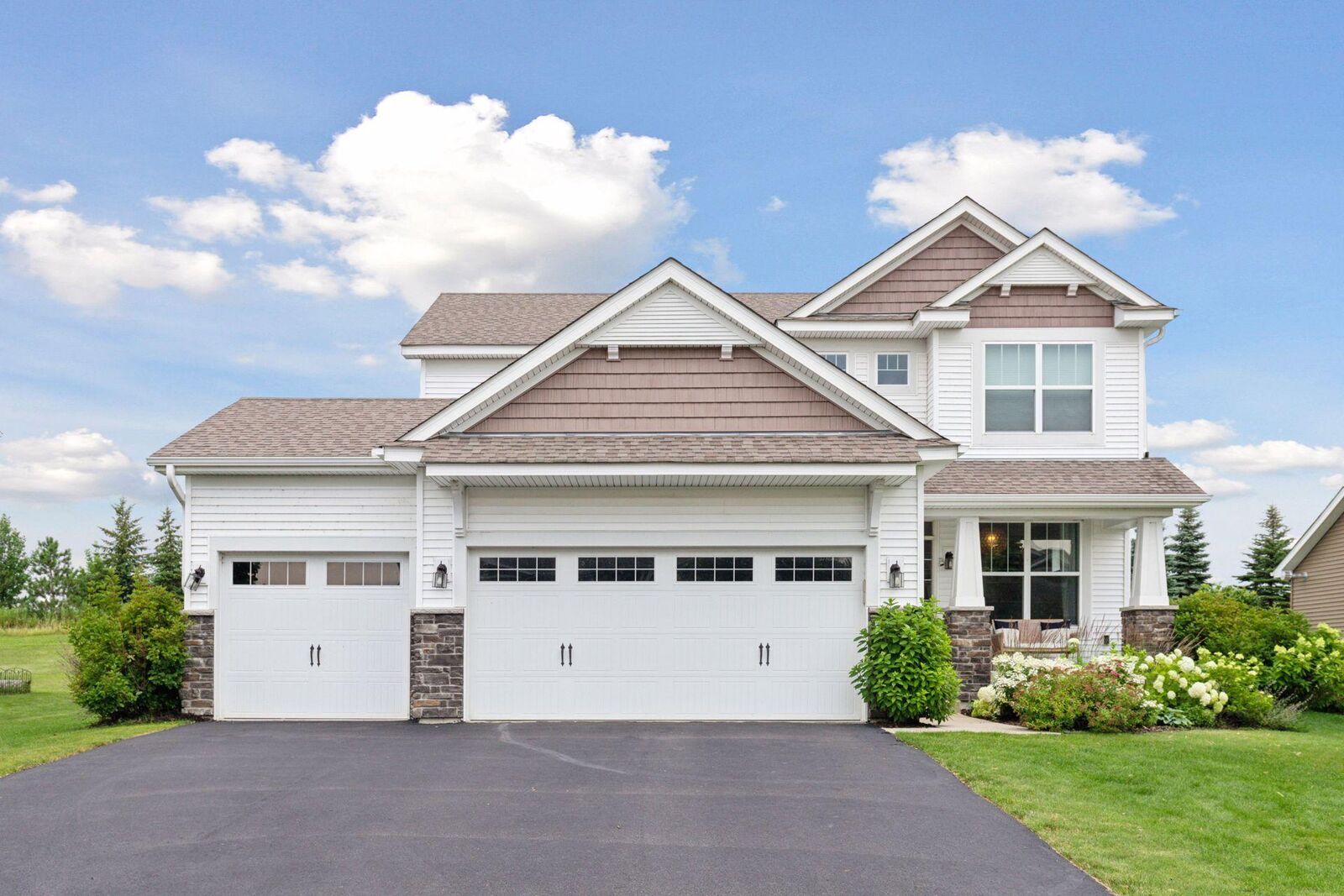 Property Photo: 2430 Lacy Lane MN 55386