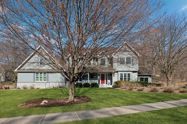 Property Photo:  1001 Walden Court  MN 55337 