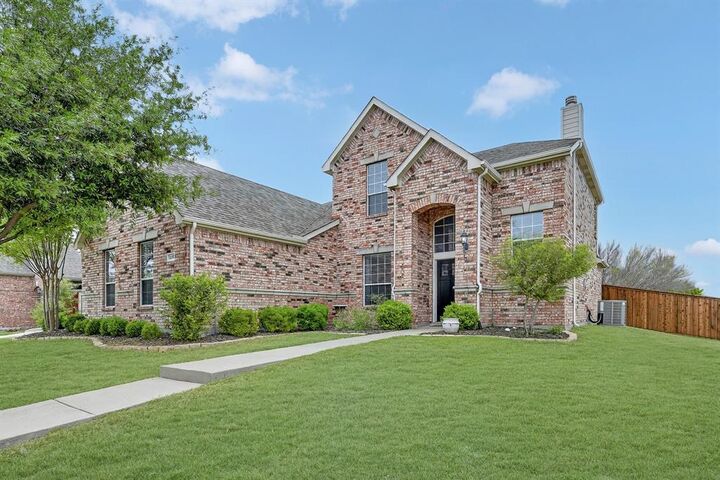 Property Photo:  1240 Millers Creek Drive  TX 75078 