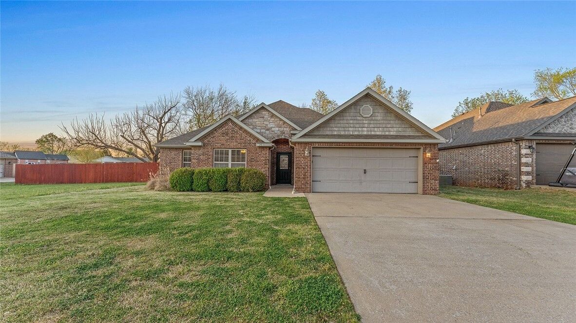 Property Photo:  2907 NE Wild Indigo Way  AR 72712 