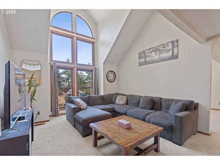 Property Photo:  7655 Ridgewood Dr  OR 97027 