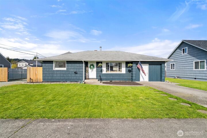 Property Photo:  120  Tacoma Avenue NW  WA 98360 